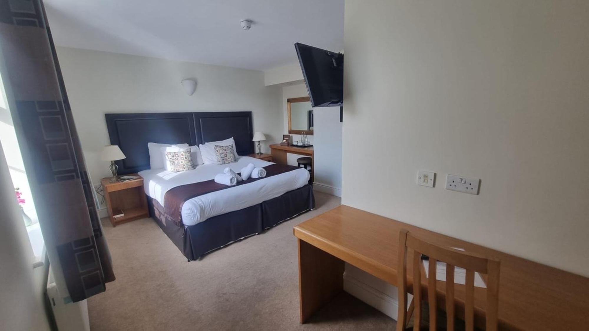 Castle Limes Hotel Warwick  Bagian luar foto